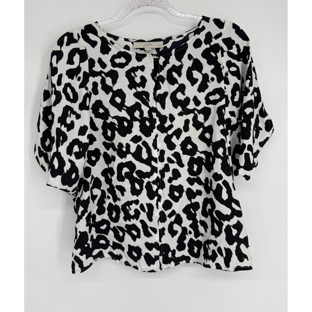 Ann Taylor LOFT‎ Womens Petite Leopard Print Blouse Black White Short Slv Sz SP